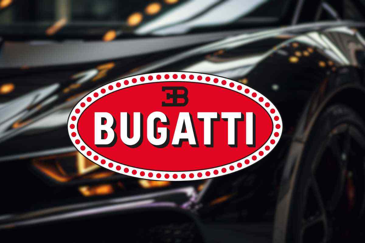 Bugatti, follia in autostrada