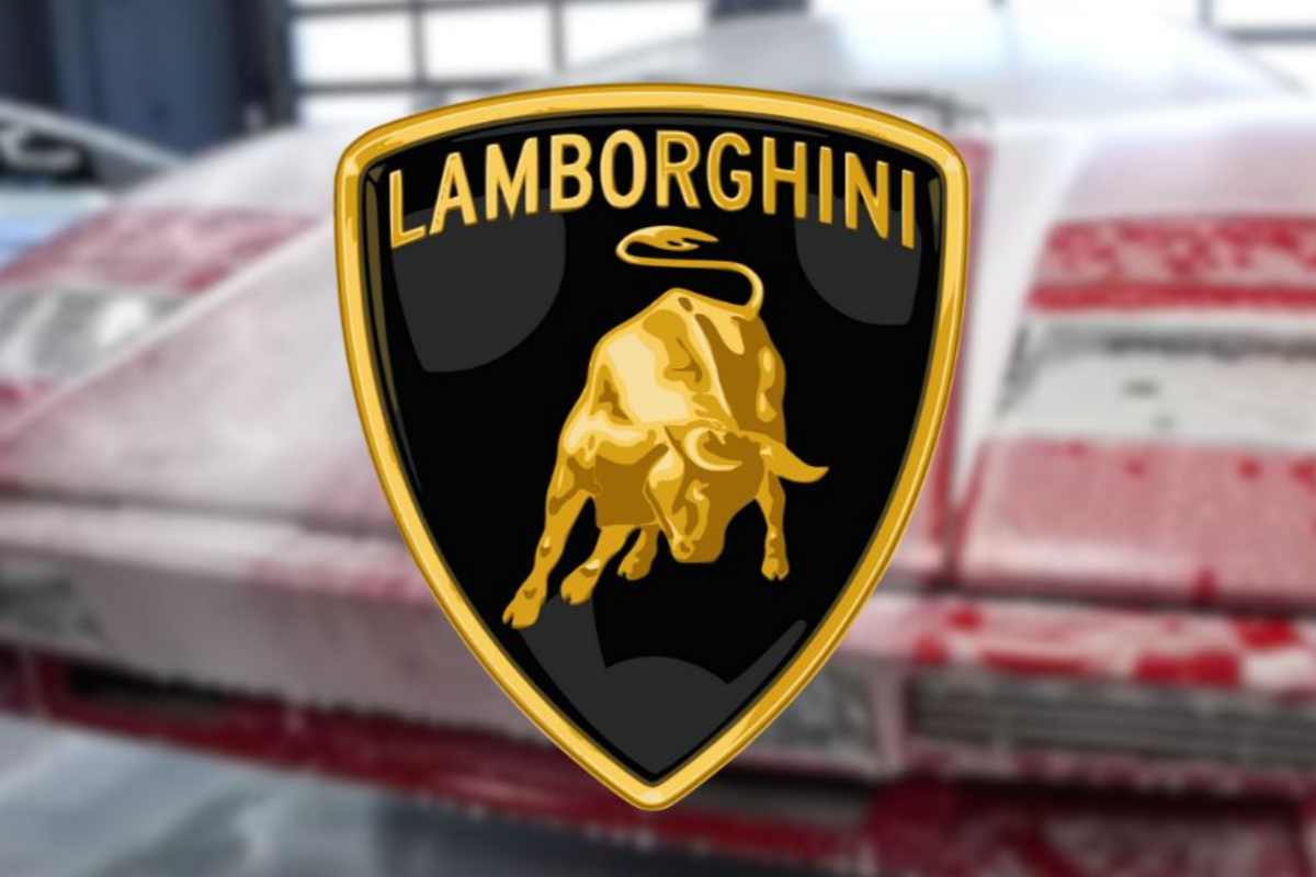 Lamborghini car wash Countach